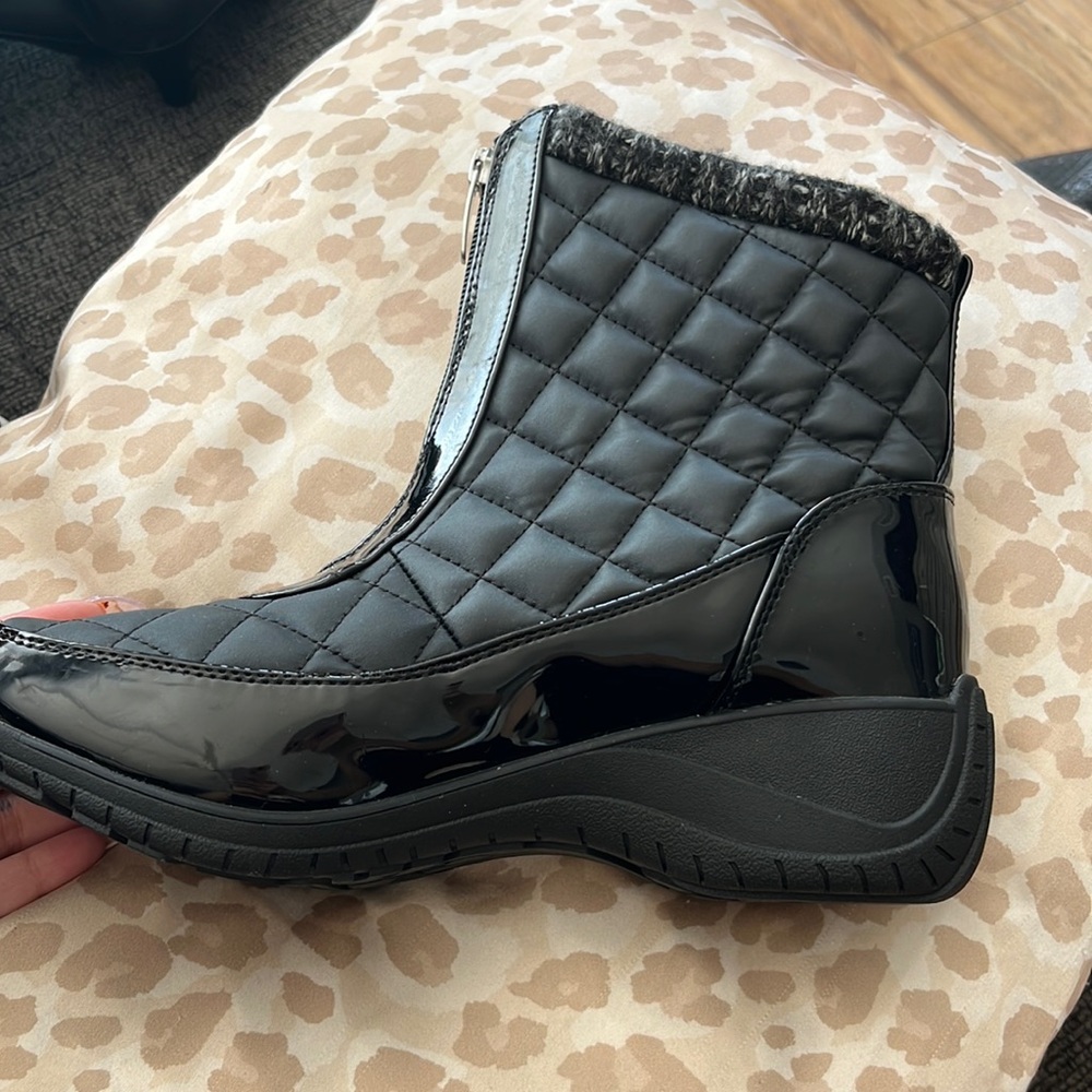 Black boots